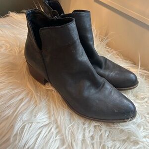 Lucky Brand Black Ankle Booties- 8.5